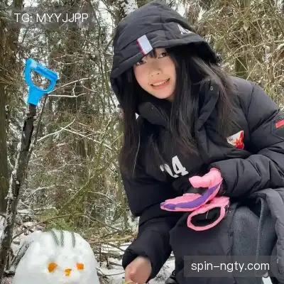 强燕颖